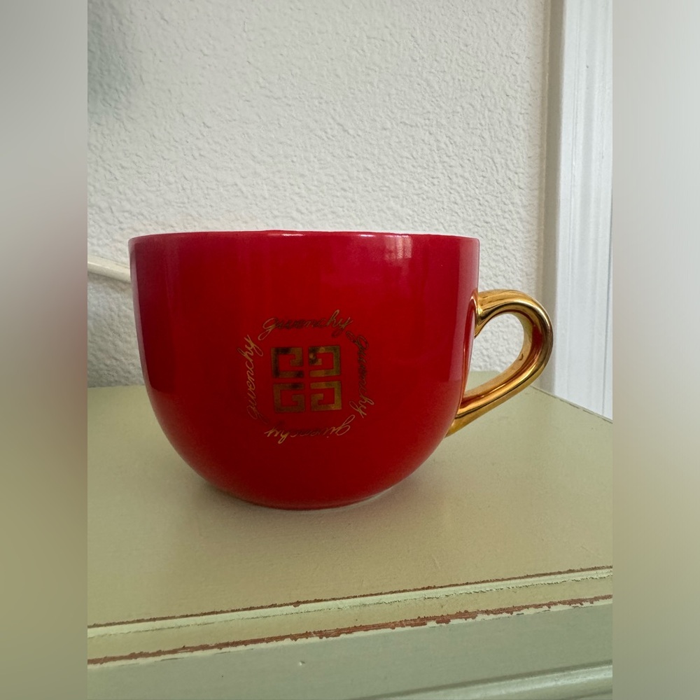 Givenchy Paris large mug/cup